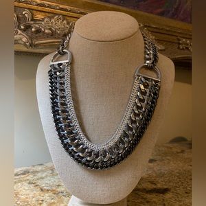 Stella and Dot Femme Fatale Necklace